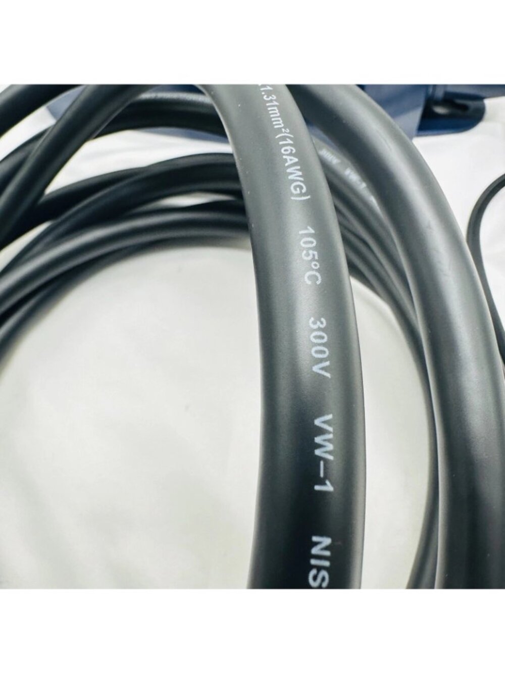 Megear Portable Level 1 EV Charger Model MG-US-WE16AN620 NEMA5-20‎ Plug 100-245V - Picture 7 of 13
